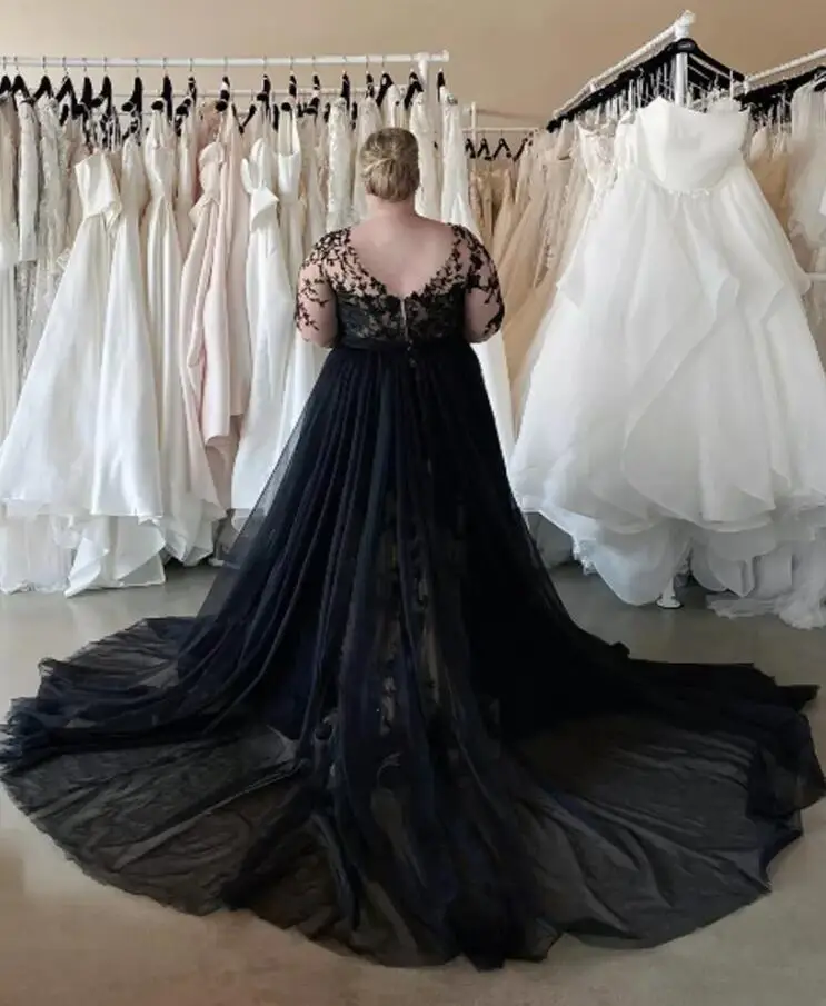 Gothic Black Plus Size Wedding Dresses with Detachable Train Lace Applique Illusion Long Sleeve Bridal Gowns Plus Size 2025