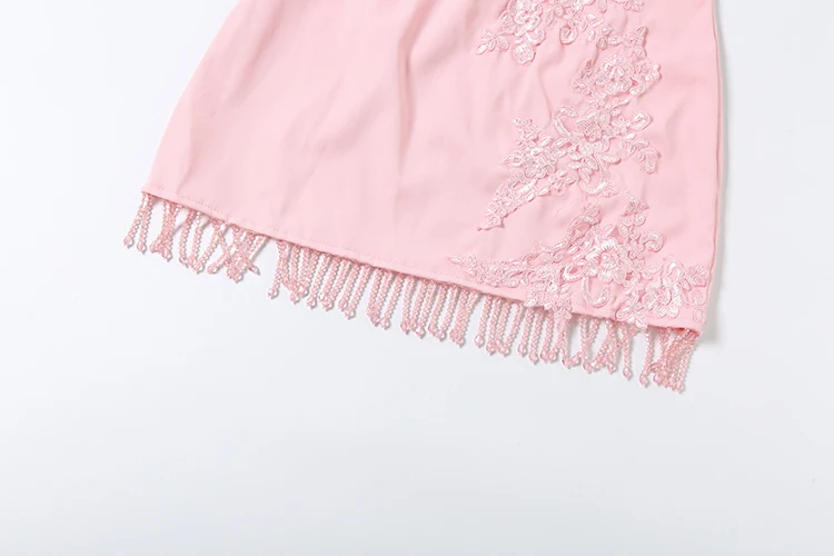 Weird Puss Perlen-Quastenkleid für Damen mit Blumenapplikationen, tiefem Ausschnitt, ärmellos, figurbetont, süß, elegant, für Strandpartys, klassisches Mini-Bodycon-Kleid – Detail 10