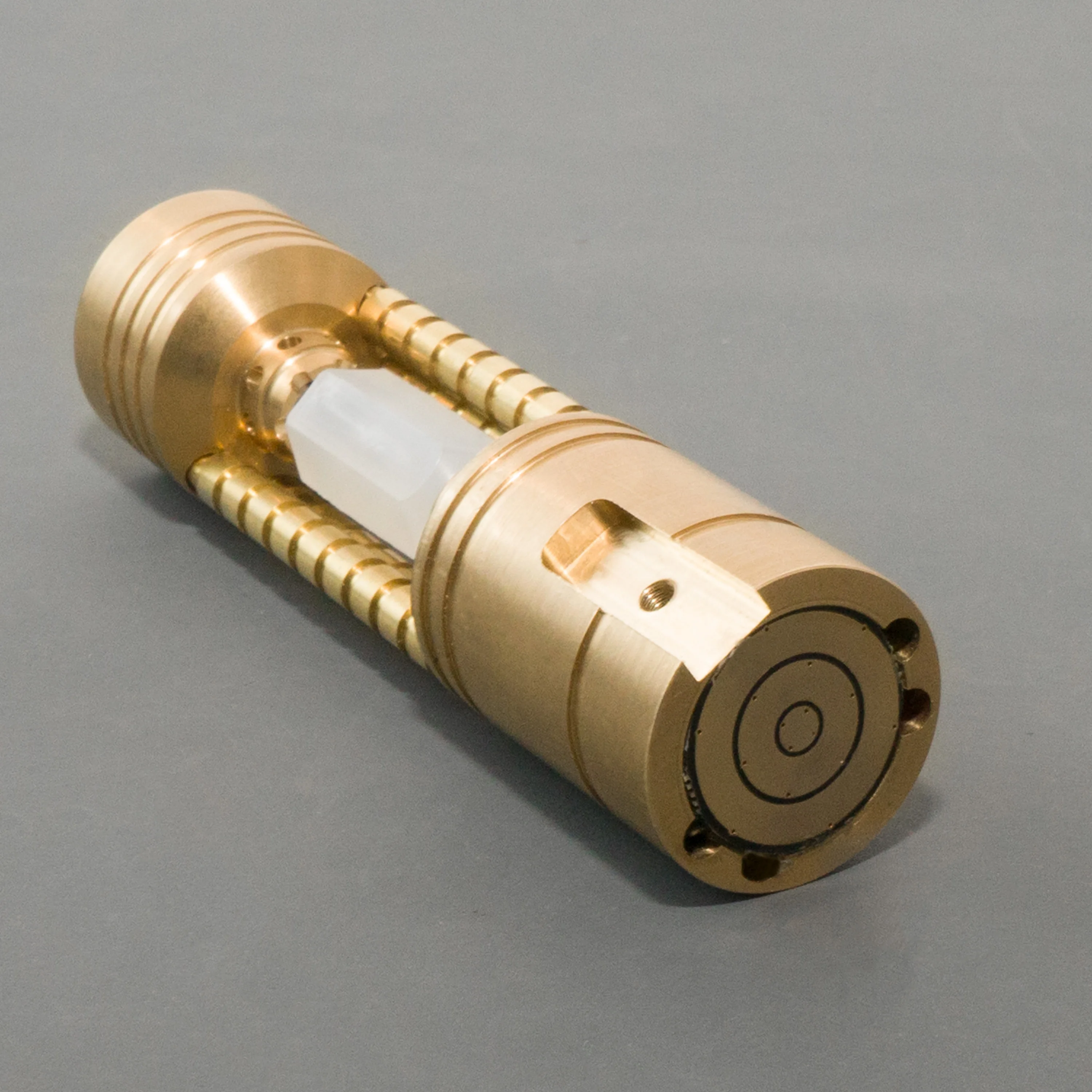 كريستال دوار Lightsaber تصميم كريستال معدني مادة نحاسية