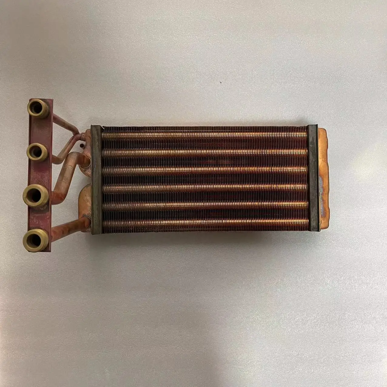 350mm copper heat exchangers suitable for Bosch and Eurostar come in silver and natural colors