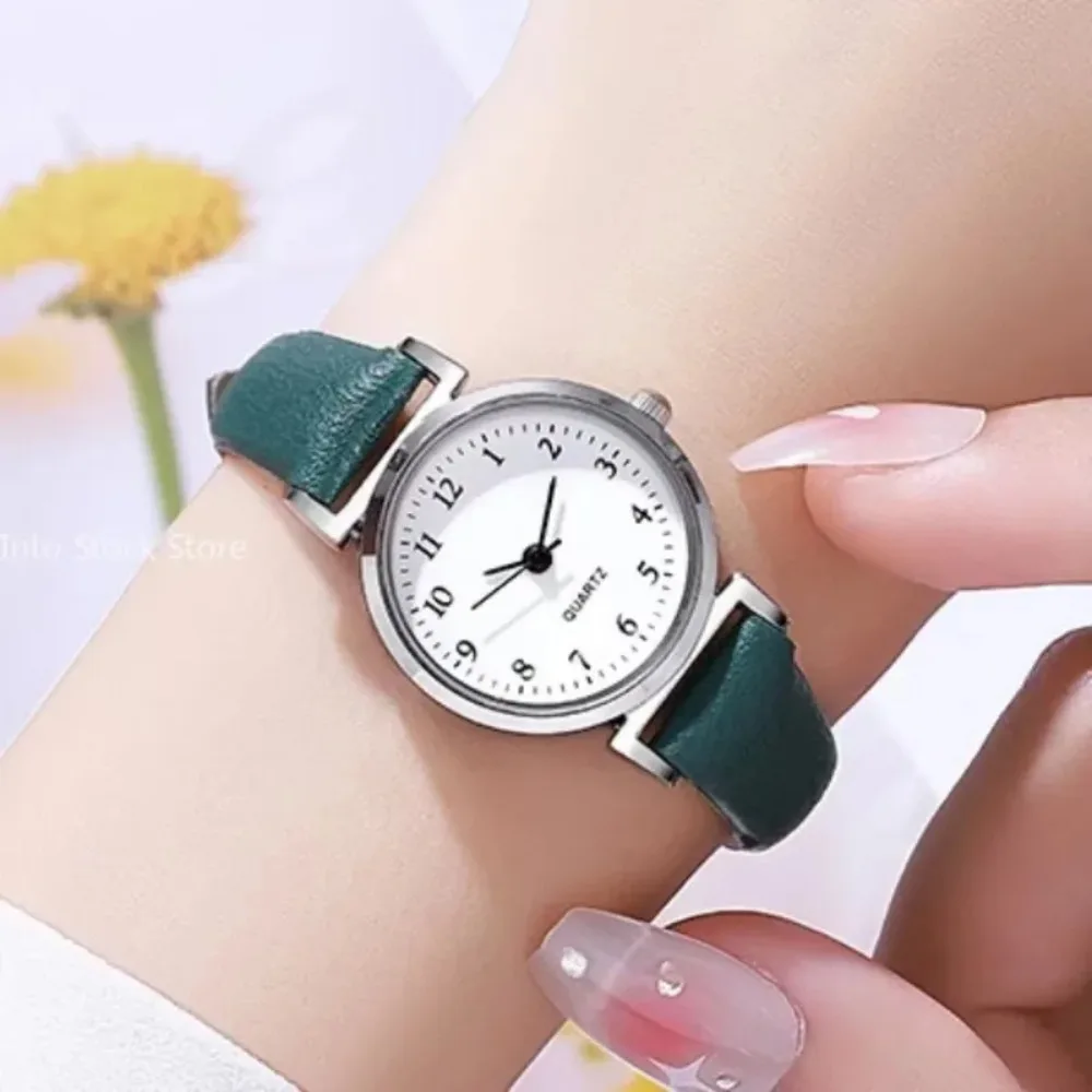 

Fashion Small Dial Women's Watch Casual Leather Band Ladies Quartz Wristwatches