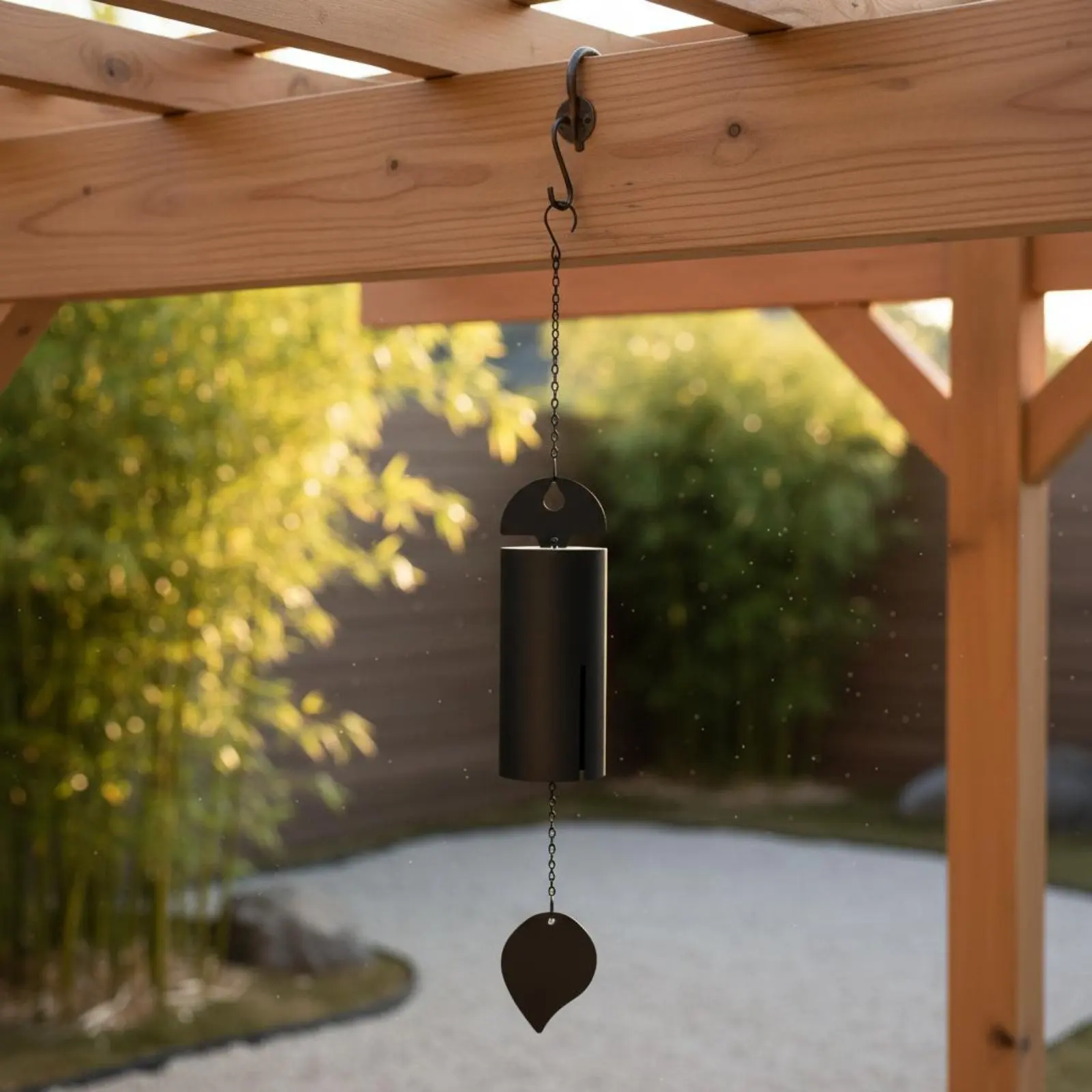 Japanese Design Wind Bell Easy to Hang Retro Garden Wind Chime Outdoor Decoration Clear Gentle Tone Yard Decor Artisanal Look