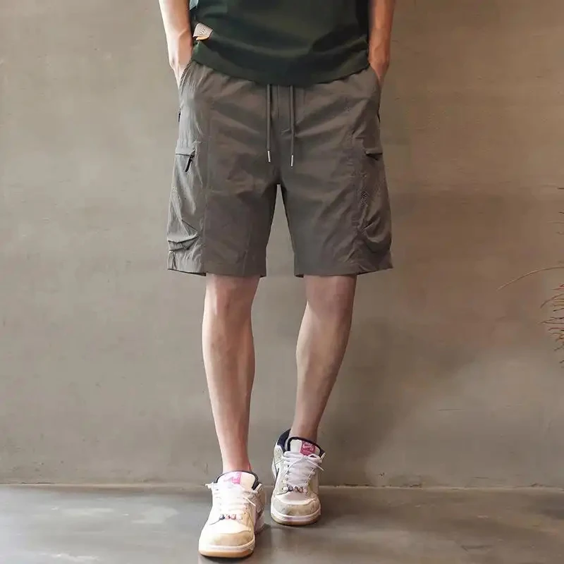 2026 New American Retro Style Multi-Pocket Cargo Shorts for Men, Thin and Loose Outdoor Casual Shorts for Summer, Stylish