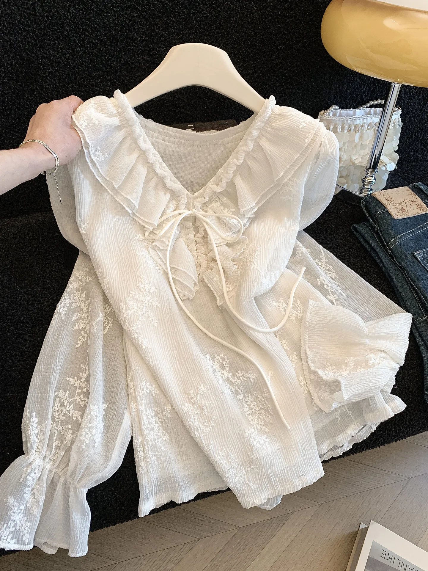 

Spring 2026 Women's Shirt V-Neck Flounce Sleeve Long Sleeve Loose Embroidered Chiffon High-End Feeling Top Korean Style Commute