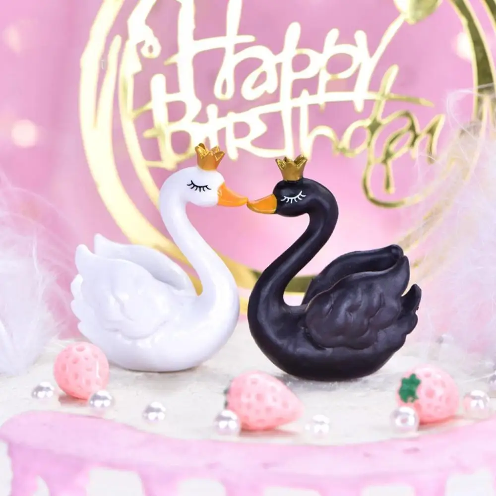 

Elegant Mini DIY Bonsai Ornament Gifts Crafts Crown Swan Figurine Cake Decor Micro Landscaping Dollhouse Layout