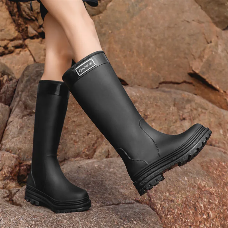 Extra Large Unisex High-Tube Rain Boots Waterproof Anti-Slip Wear-Resistant Rubber Shoes for Rainforest Hiking And Walking