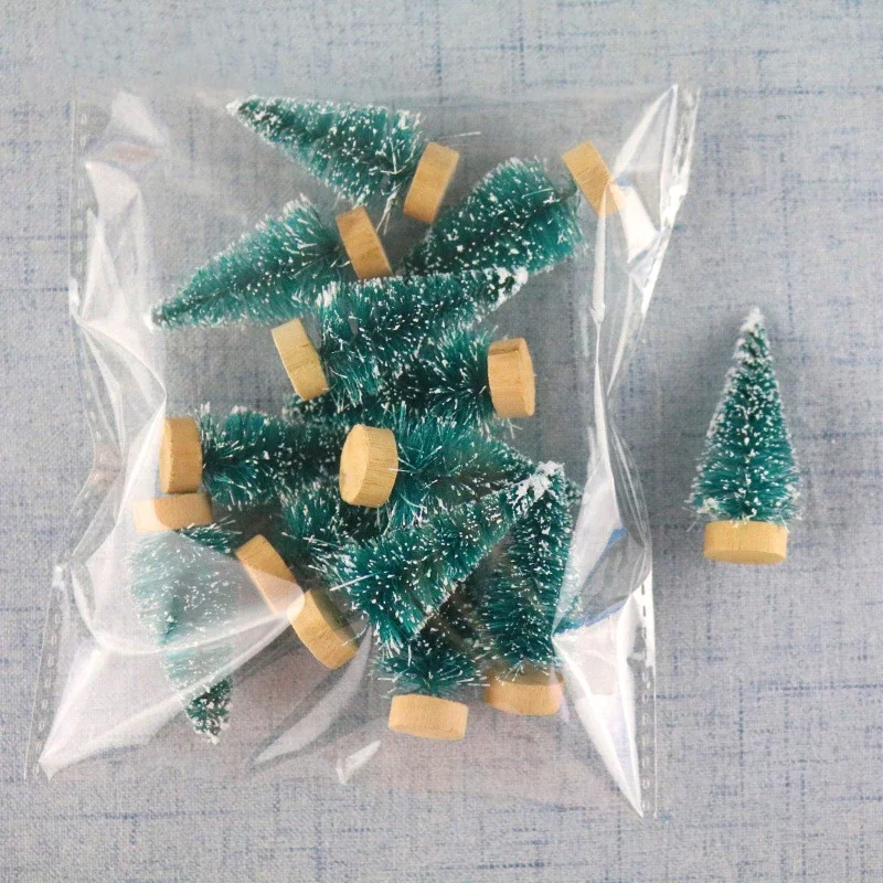 

12Pcs Mini Christmas Tree Ornament Small Artificial Pine Sisal Snow Landscape Xmas Trees Christmas Tabletop Navidad Decor Gifts