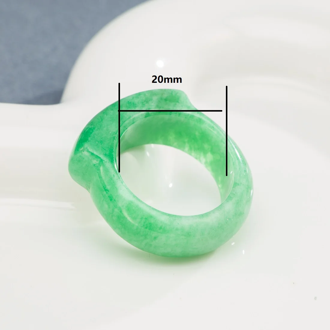 TIEMSWIND Natural Simple Fashion Green Jade Saddle Ring for Men