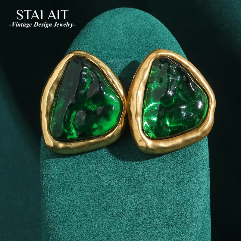 

Luxury Triangle Green Earrings Studs Glass Jewelry Vintage Fashion Gold Color Woman Outfits Designer Wedding Accessories 2025