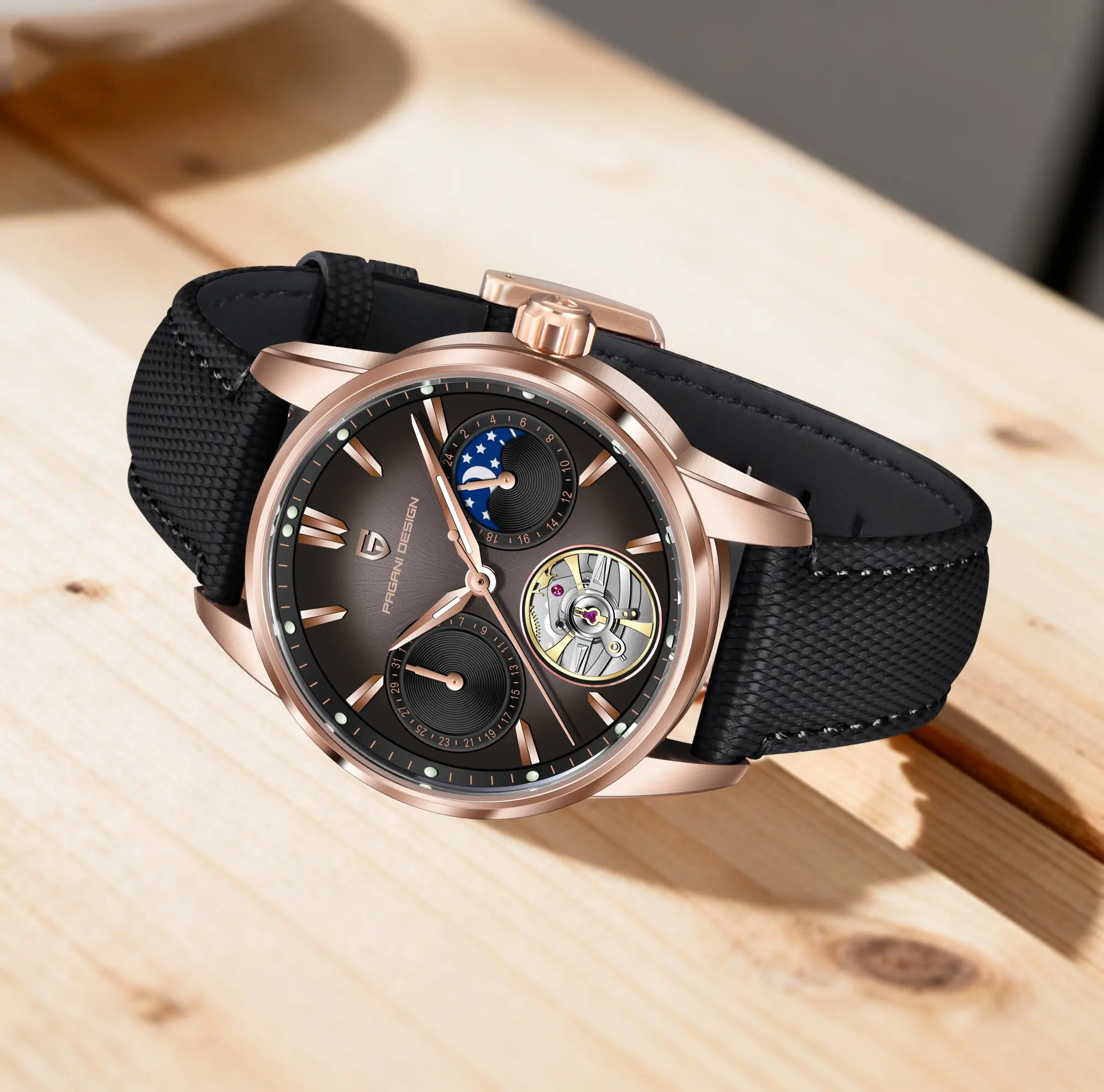 

2026 Pagani Design New Men Automatic Mechanical Watch Modern Luxury Model Leather Strap Waterproof Sapphire Glass Luminous Watch