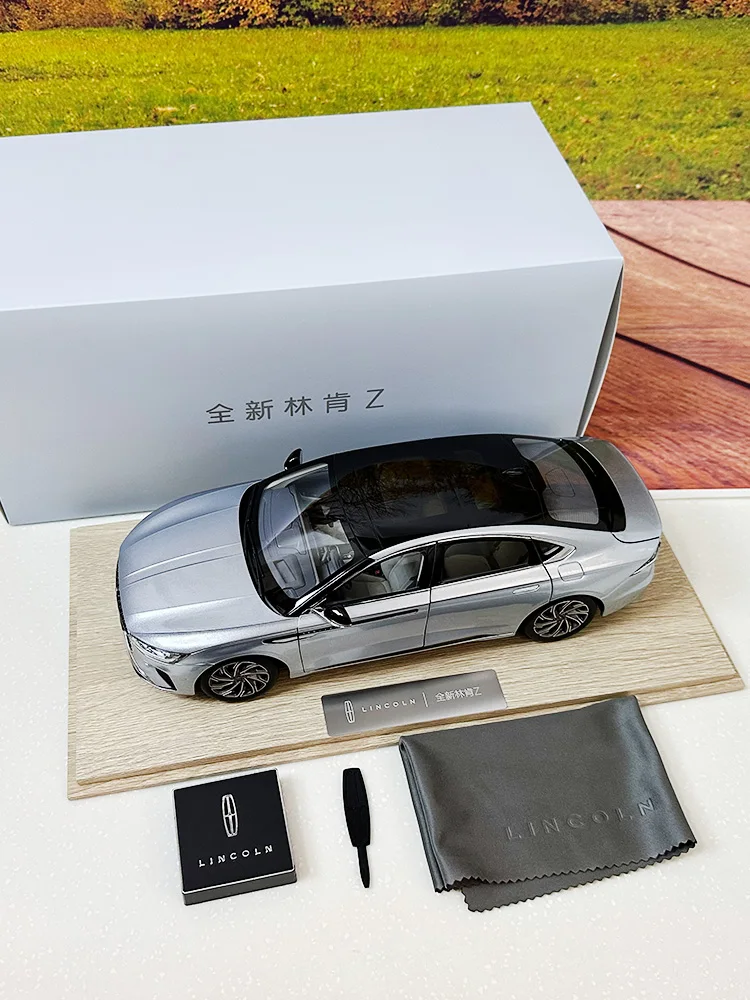 OEM 1:18 Changan Lincoln Z i cool i enjoy car model sedan with base full drive to friends