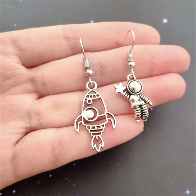 Rocket and Astronaut Earrings, Creative Jewelry Gift, Astronaut Dangle Earrings, Cool Man Woman Earrings, Unmatch Earrings