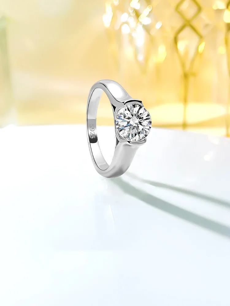 Simple Proposal Round Diamond Silver Diamond Ring Set with High Carbon Diamond Friend Retro, Small and Versatile Girl