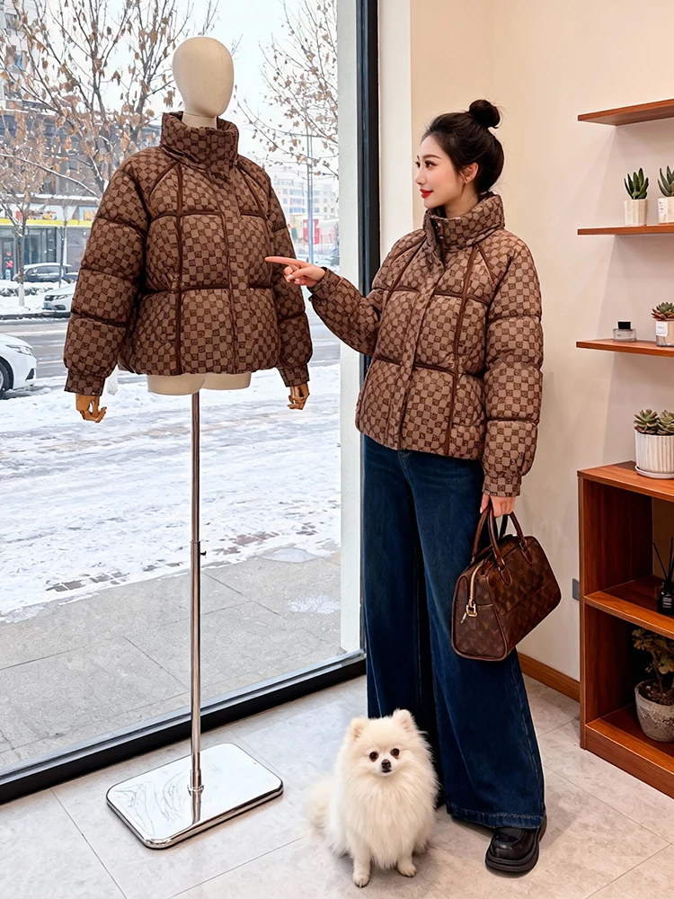 เสื้อโค้ทผู้หญิงแบบมีซับในบุผ้านวม ผ้าฝ้ายพัฟเฟอร์ สำหรับฤดูหนาว บุขนด้านใน คุณภาพสูง สไตล์เกาหลี ทรงหลวม เหมาะสำหรับใส่ไปทำงาน