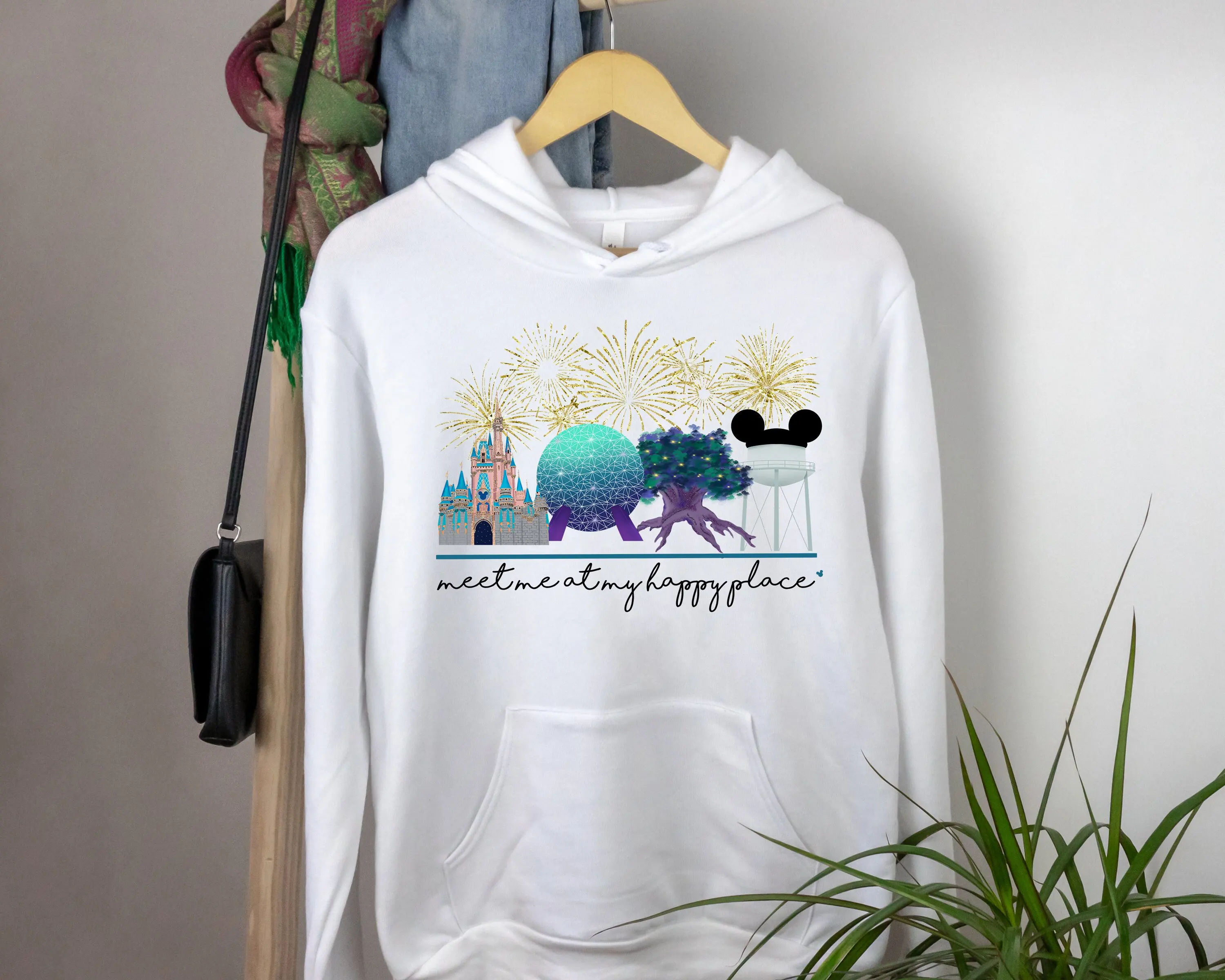 سويت شيرت بغطاء للرأس من Meet Me At My Happy Place من Disney World Disneyland، سترة بقلنسوة لعطلة العائلة