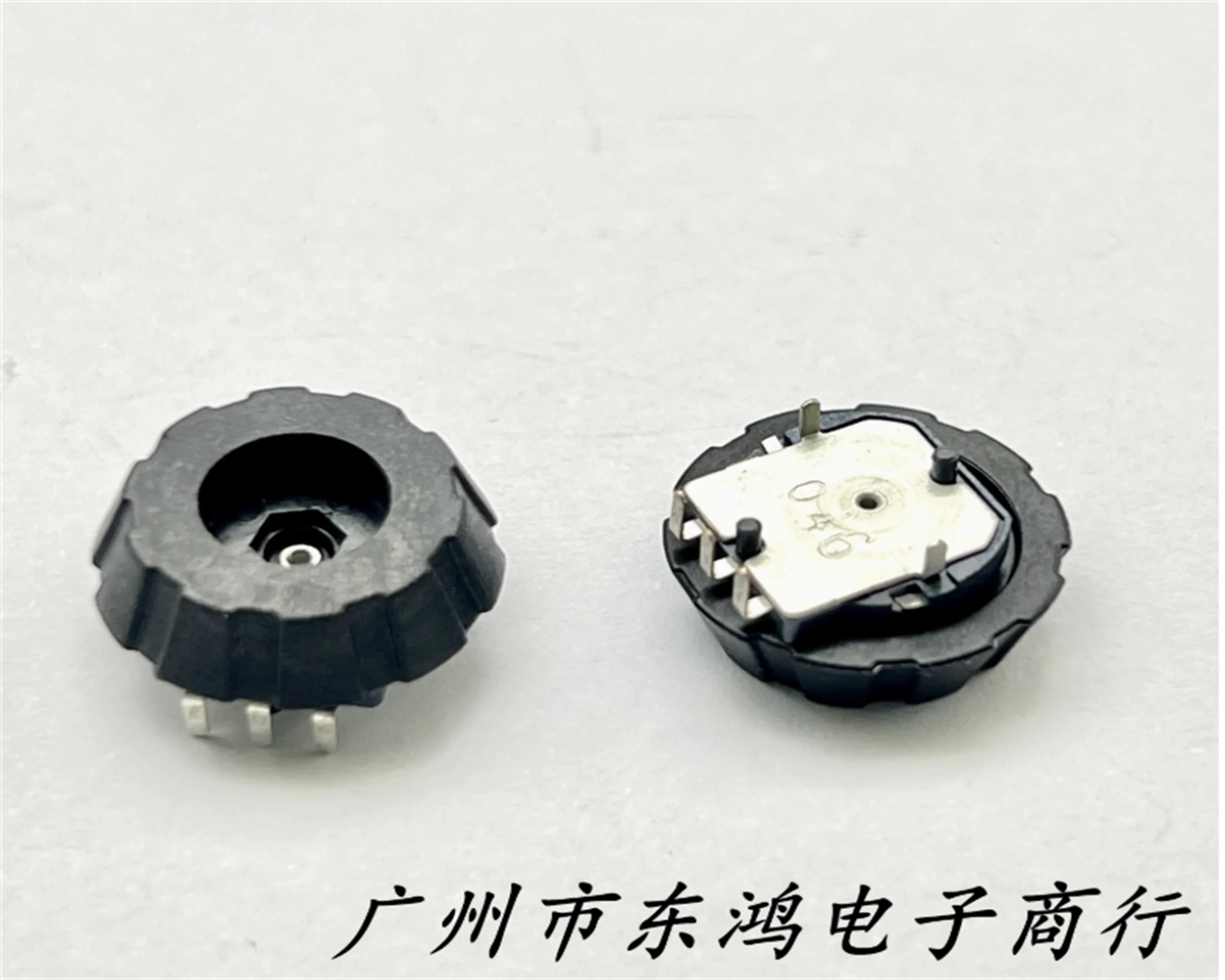 1 PCS Taiwan Fuhua DC10J1210412 Smooth Rotary Encoder 3-Pin