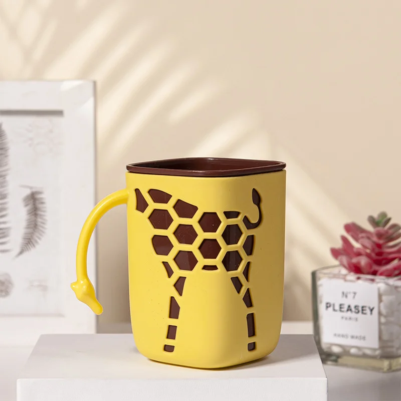 Creative Giraffe Brushing Cup, Couple's Home Simple Rinsing Cup, Student Dormitory Early Wake Up Washing Cup Manufacturer