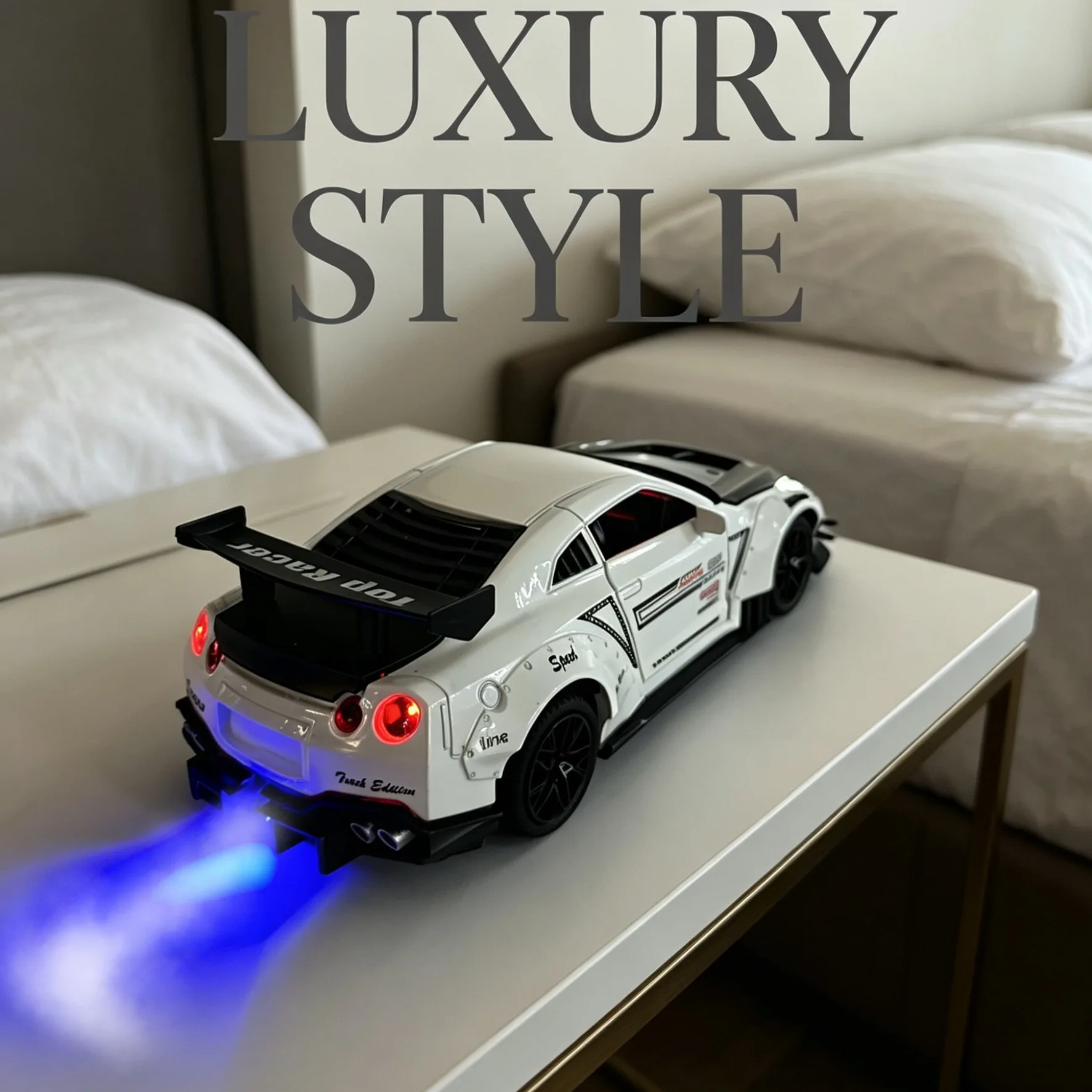 

For GTR Mini Hypercar Shaped Alarm Clock Real Engine Sound Mist Spray Decor Adjustable Clock Gift For Car Enthusiasts