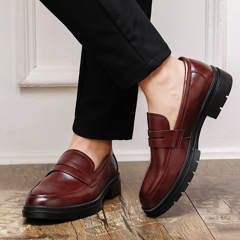 

Casual Retro Men Brock Leather Shoes Black Brown Thick-soled Anti-slip Fashionable Business Office Brand Social Shoes Size 38-46