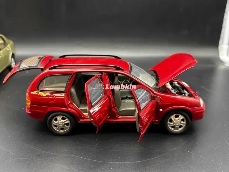 Model Decoration 1:18 For Original GM Buick SAIL SRV Wagon Model Red Out of Print