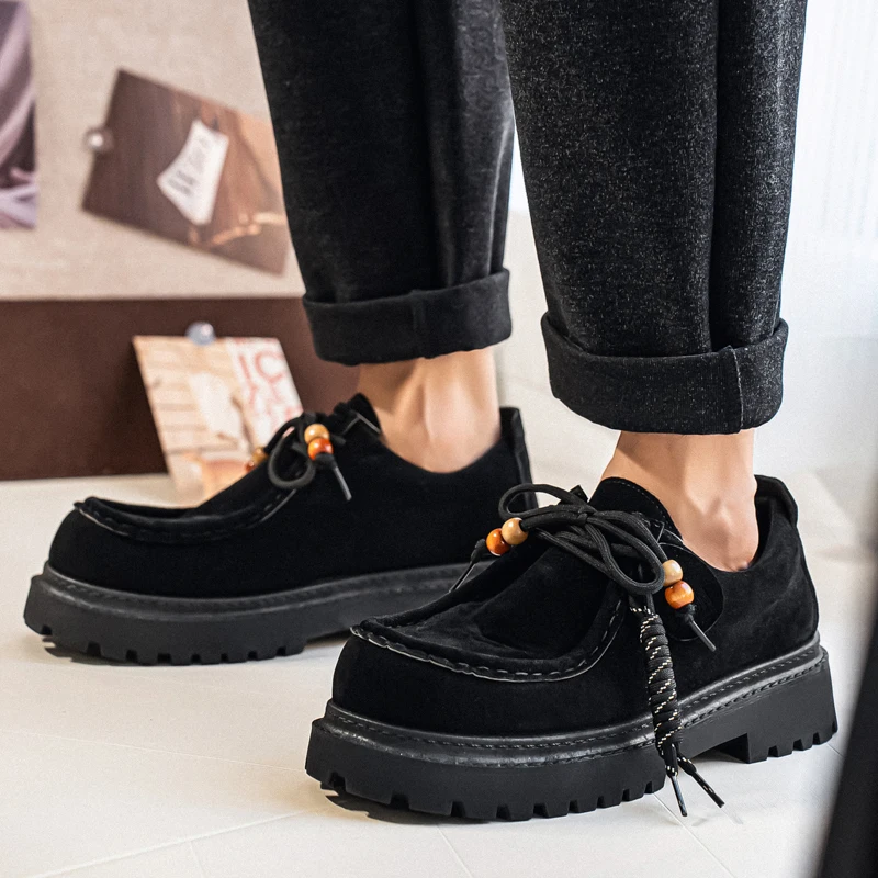 

Men's Casual Shoes with Retro Style Fashionable Durable High-quality Flat Heel Round Toe Plush Fabric Sole Flat Bottom Shoes
