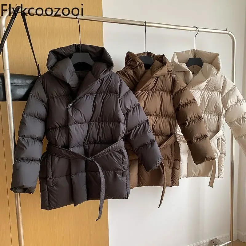 Waist Slimming Cotton-padded Jacket for Women Short Thickened Senior Sense of Niche Fashion Temperament 2024 Winter Coat