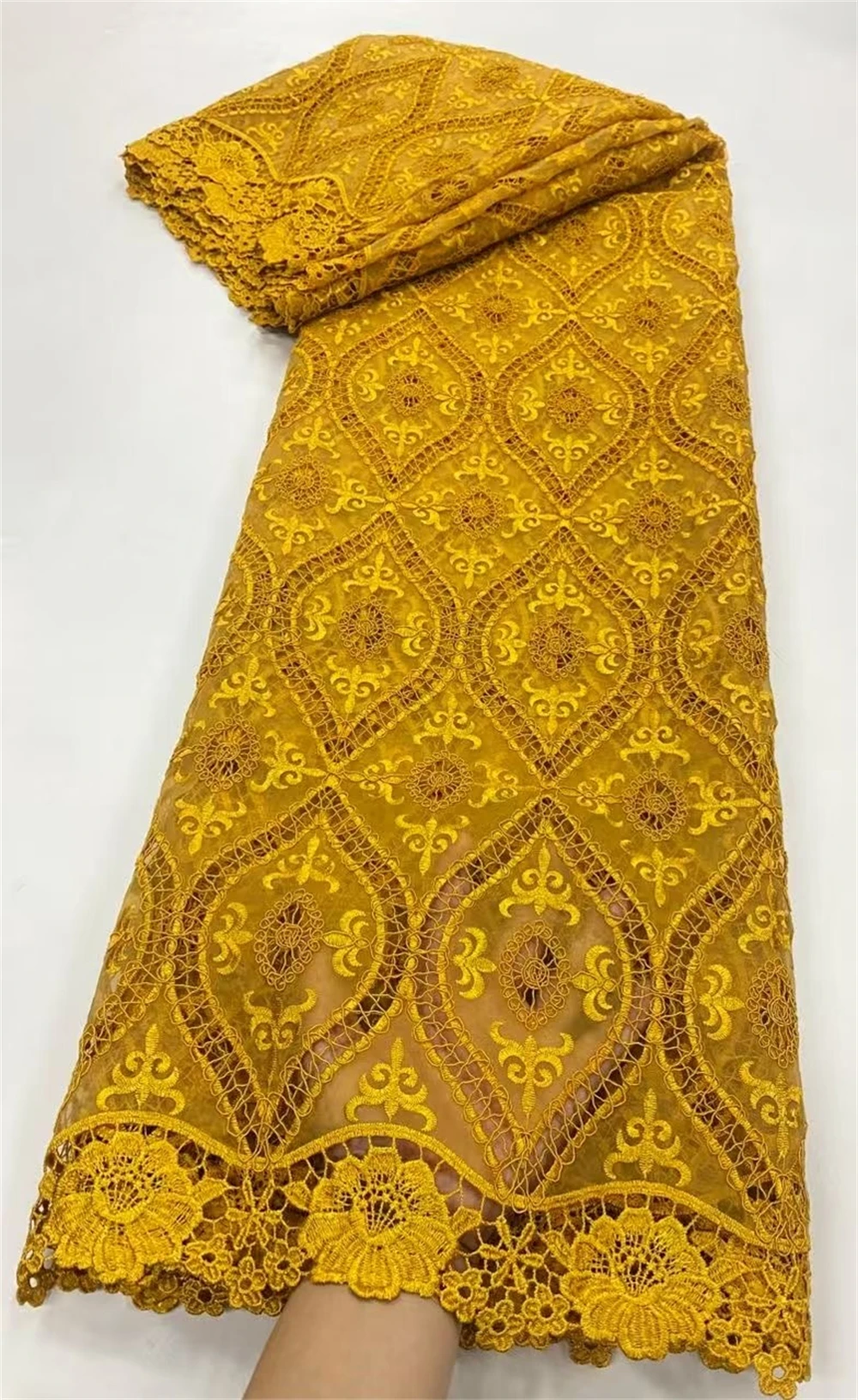 

Африканский нигерийский тюль, кружевная ткань, высокое качество, вышивка блестками, бисер, французское гипюровое свадебное платье, 5 ярдов, 2025 г.