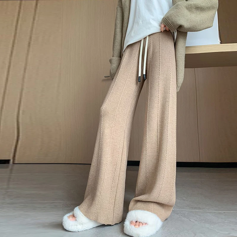 

Autumn and winter new retro lines with soft and sticky drawstring knitted wide leg pants, versatile floor mop pants for women