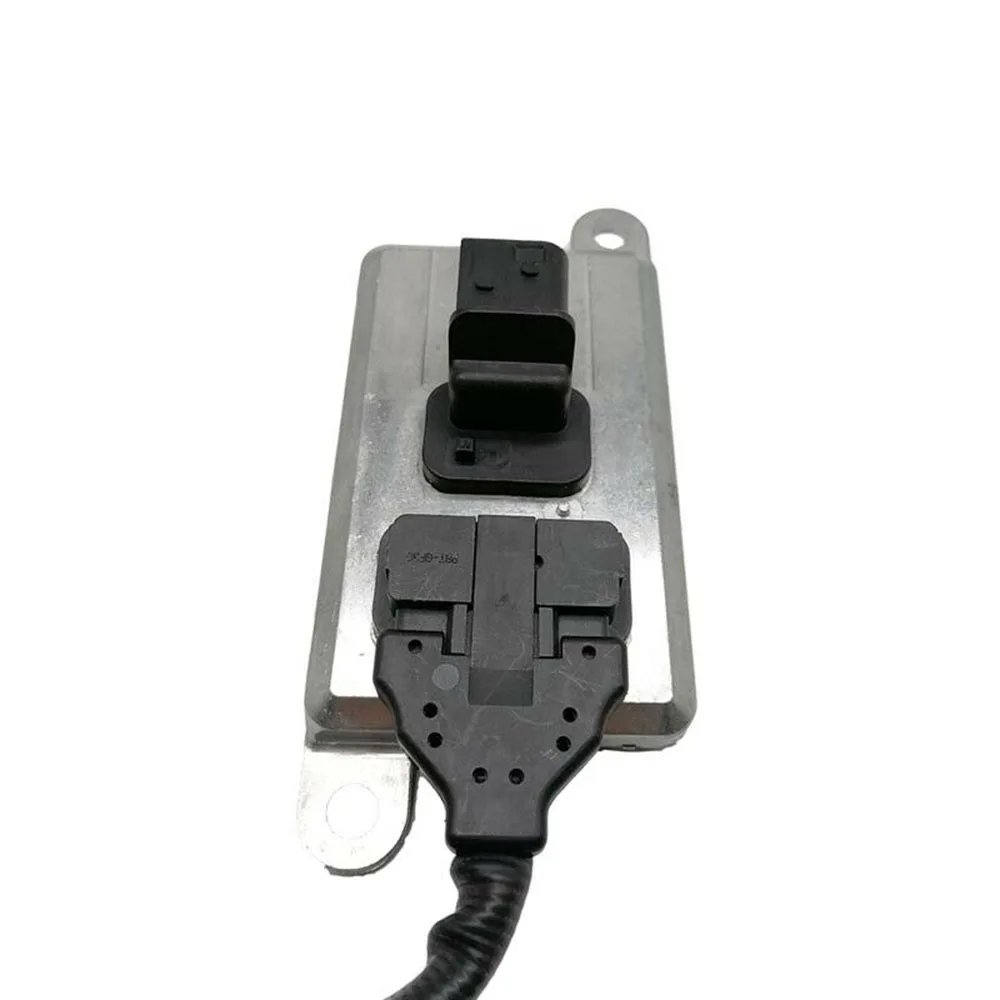24V Nitrogen Sensor A0101539428 NOx Sensor 5wk96363 For Mercedes-Benz Truck