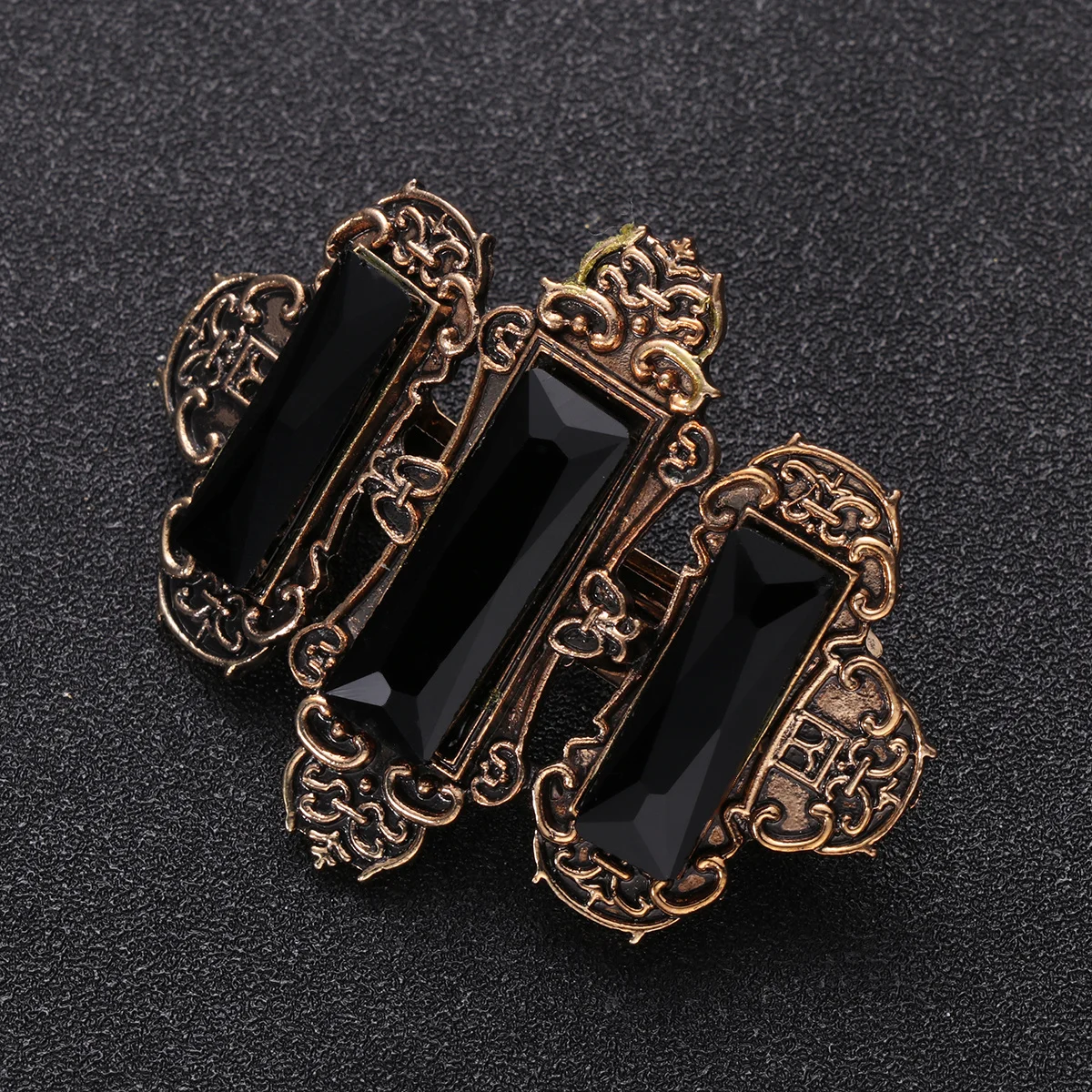 

1Pcs Clip Alloy Spring Buckle Stylish Ponytail Clip Fashion Hairpin Vintage Hair Decoration for Daily Party Black