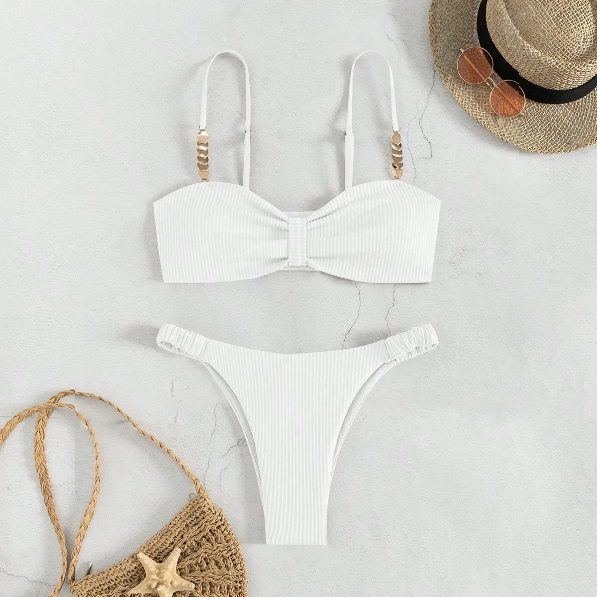 Badmode Wit 2-delig effen badpak voor dames Sexy string Backless bikiniset badpak 2025 Nieuw