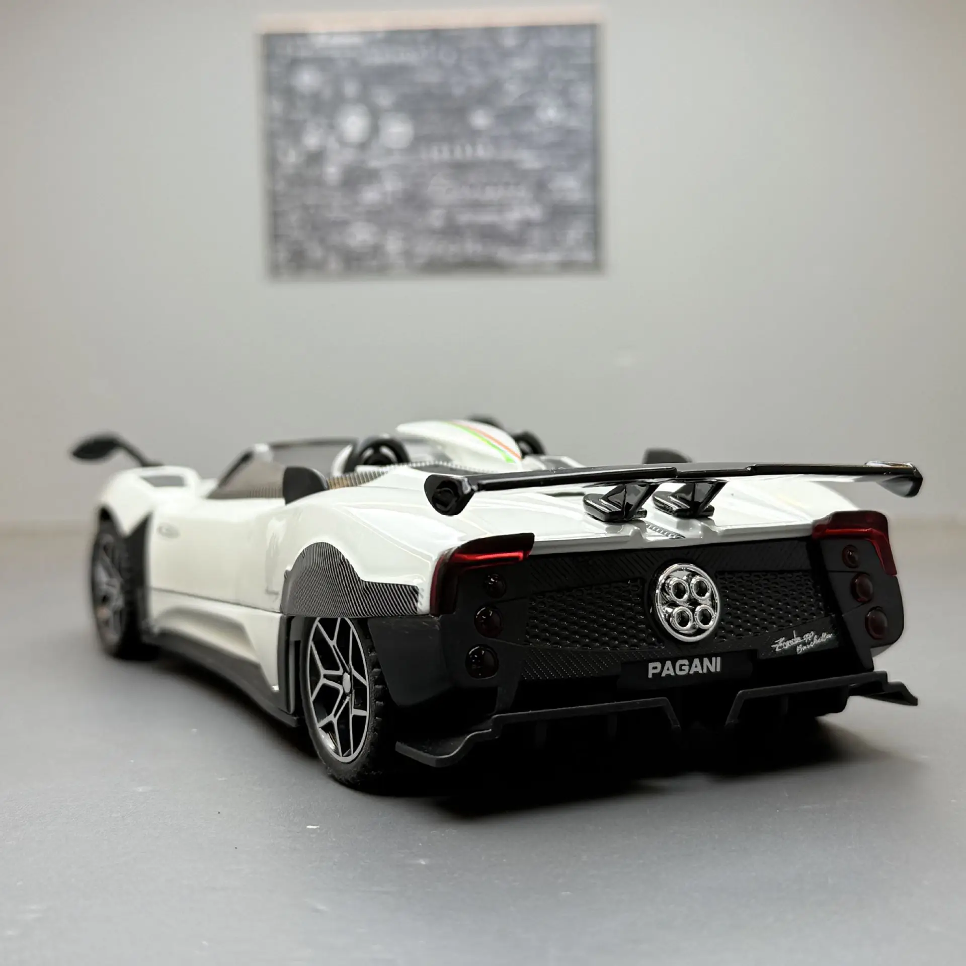 1:32 Zonda IP رودستر الصوت والضوء التراجع سيارات لعبة الصوت نموذج حلية دييكاست سبيكة نموذج سيارة تحصيل #3