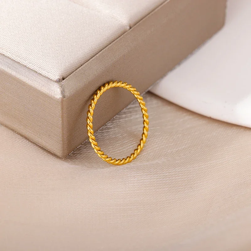 Anillos de dedo giratorios en espiral de acero inoxidable para hombre y mujer, anillos redondos chapados en oro para parejas de boda, regalo de fiesta, joyería minimalista, 1 ud.