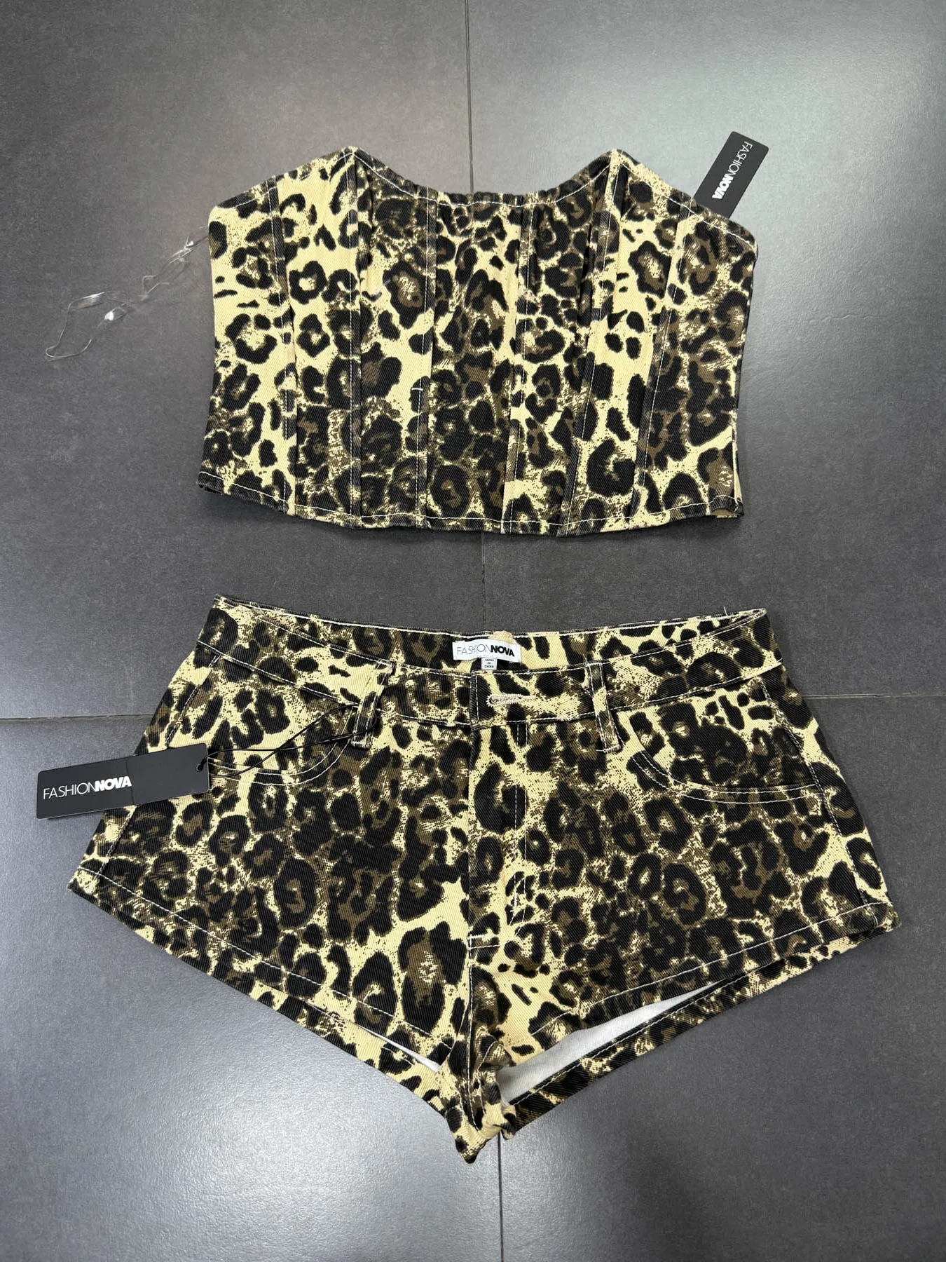 

American Style Hot Girl Leopard Print Ultra Shorts Topless Fashionable Streetwear Single Fn Cotton Bell Bottoms Summer Ladies...