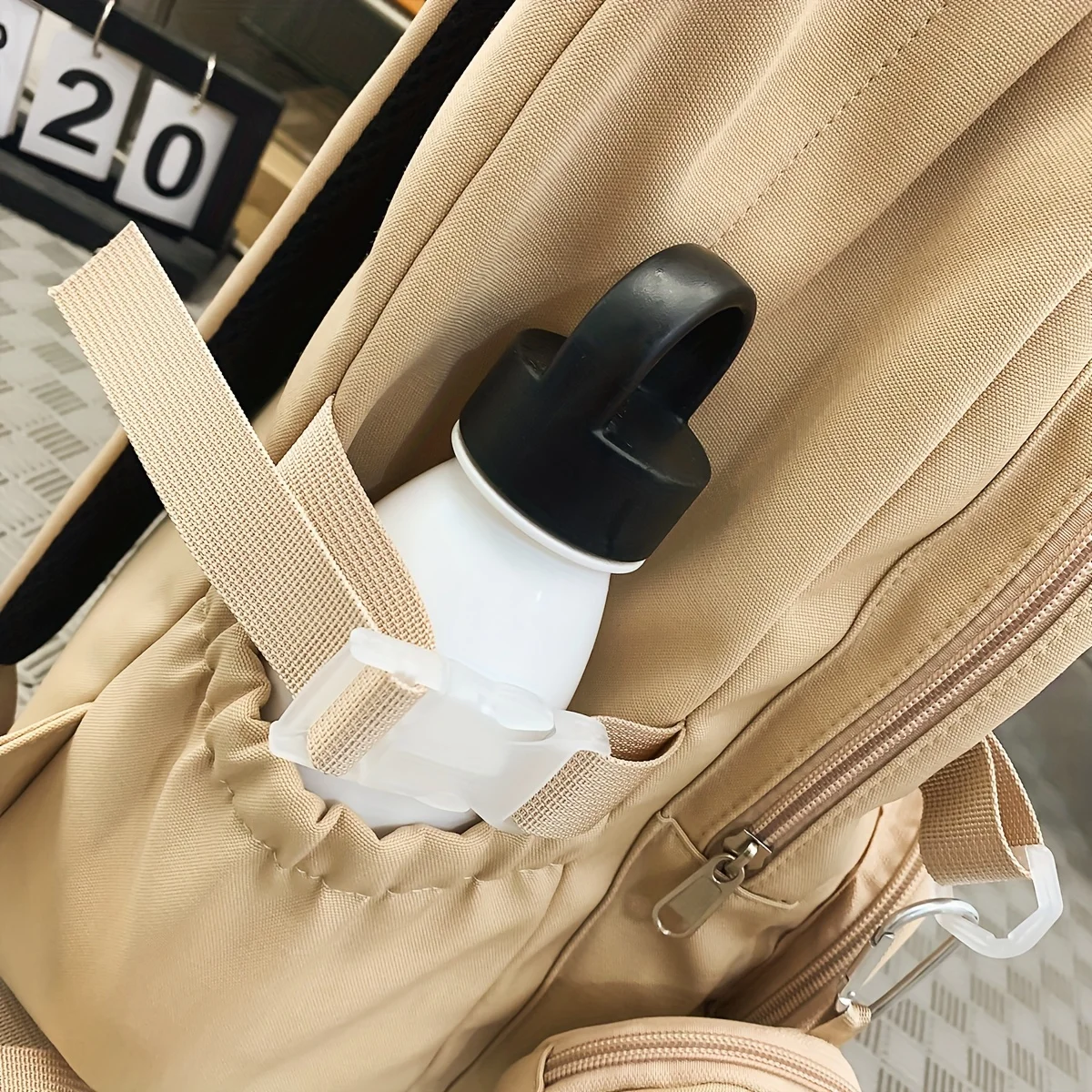 Rucksack Einfacher Sport- und Reiserucksack mit Großer Kapazität, Freizeitrucksack für die Mittelstufe, Tutorial-Tasche – Detail 9