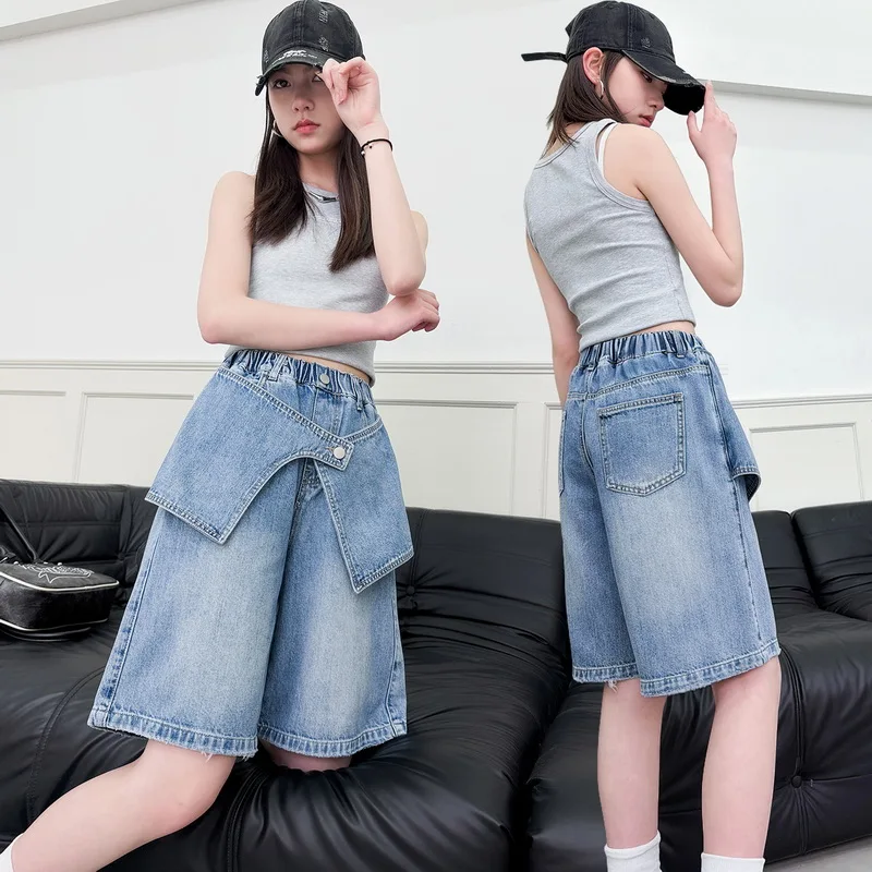 Girls Loose Casual Vacation Two-Piece Denim Shorts Set Summer 2026 Fart Curtain Design Children's Length Ripped Pants Clothing