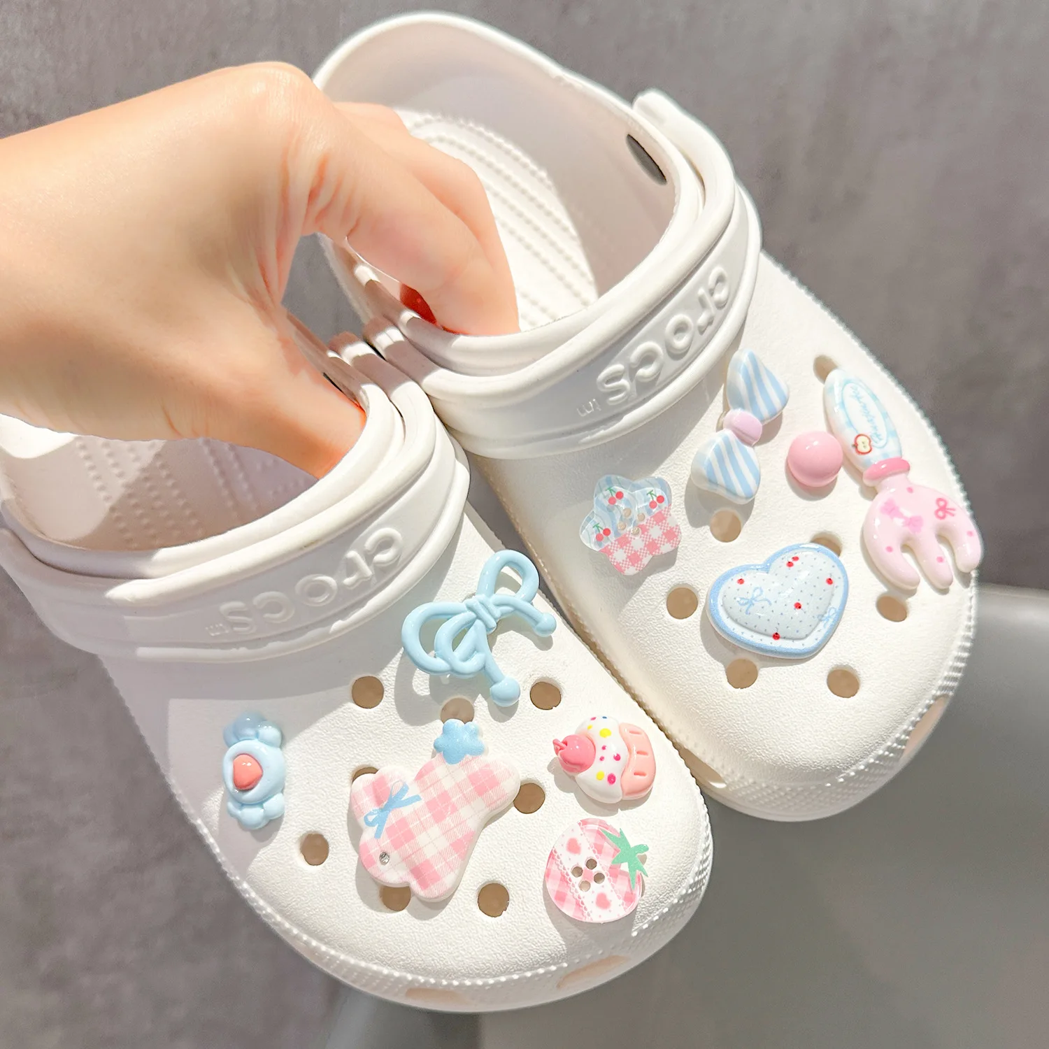 

Cute Shoes Charm Sweet Shoe Flower Decoration Buckle Detachable Rabbit Slippers Decoration Accessories Girls Christmas Gifts