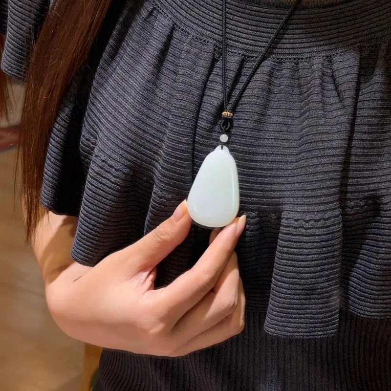 Natural Hotan White Jade Pendant, Jadeite Peace Amulet, Fashionable And Versatile