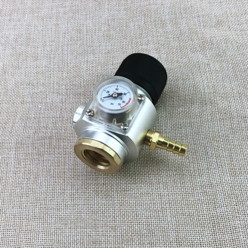 manometro-di-decompressione-per-bombole-di-gas-per-gasatori-d'acqua-manometro-di-decompressione-per-serbatoi-di-co2-per-gasatori-d'acqua