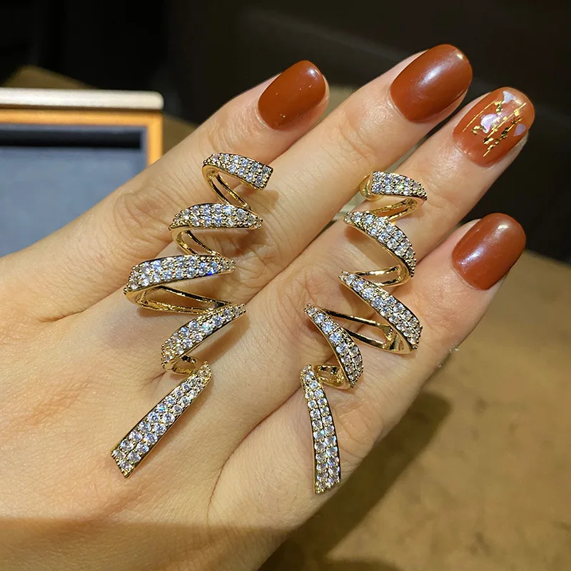 Huitan New Trendy Spiral Earrings Full Bling Bling Cubic Zirconia Statement Hanging Earrings for Women Wedding Aesthetic Jewelry