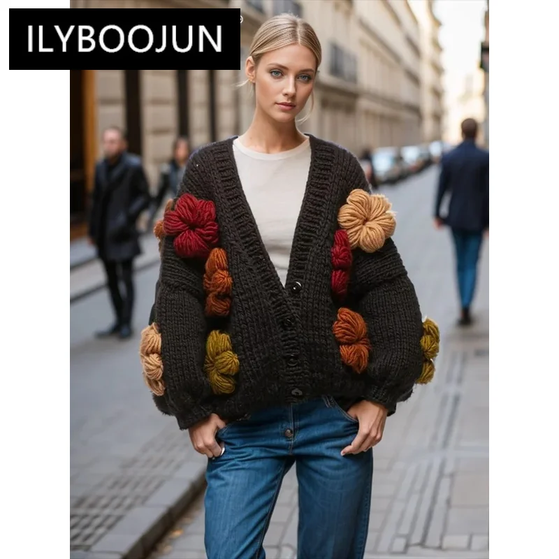 

Hit Color Splice Appliques Loose Sweaters For Women O Neck Patchwork Button Casual Sweater Female Luxury Brand High Quality