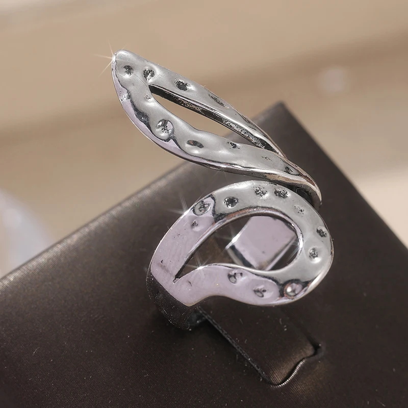 Women's Ethnic Silver Color Copper Adjustable Ring Ancient Hammered Carved Pattern Daily Wear Party Ring Vintage Jewelry