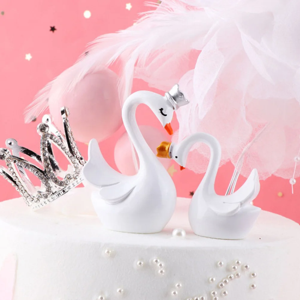 

2Pcs Swan Cake Topper Crown Design Stable Base for Wedding Baby Shower Birthday Party Decoration Swan Cake Topper