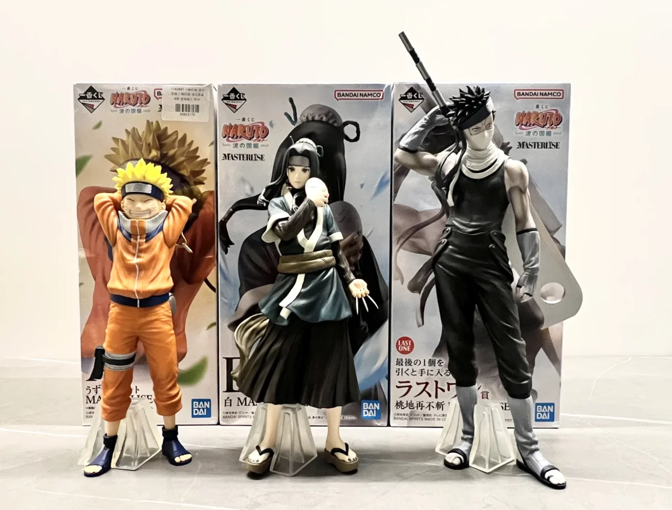 

Bandai Ichiban Kuji Naruto Land of Waves Memorable Scene Uzumaki Naruto Haku Zabuza Momochi Action Figure Toy Gift for Boyfriend