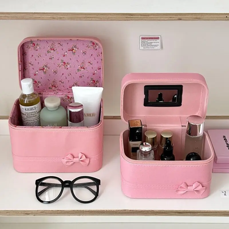 

New Girl's Heart Makeup Bag Large Capacity Portable Makeup Box Cute Portable Travel Wash Bag Skin Care Products Storage Box