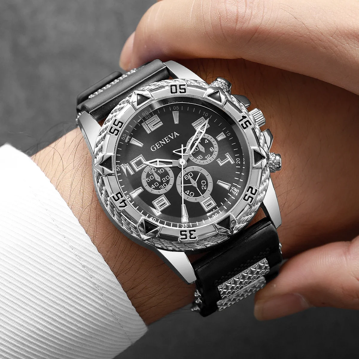 1/2 قطعة حزام سيليكون الموضة رجال الأعمال ساعات كوارتز ساعة اليد للرجل ساعة Reloj Hombre (بدون صندوق)