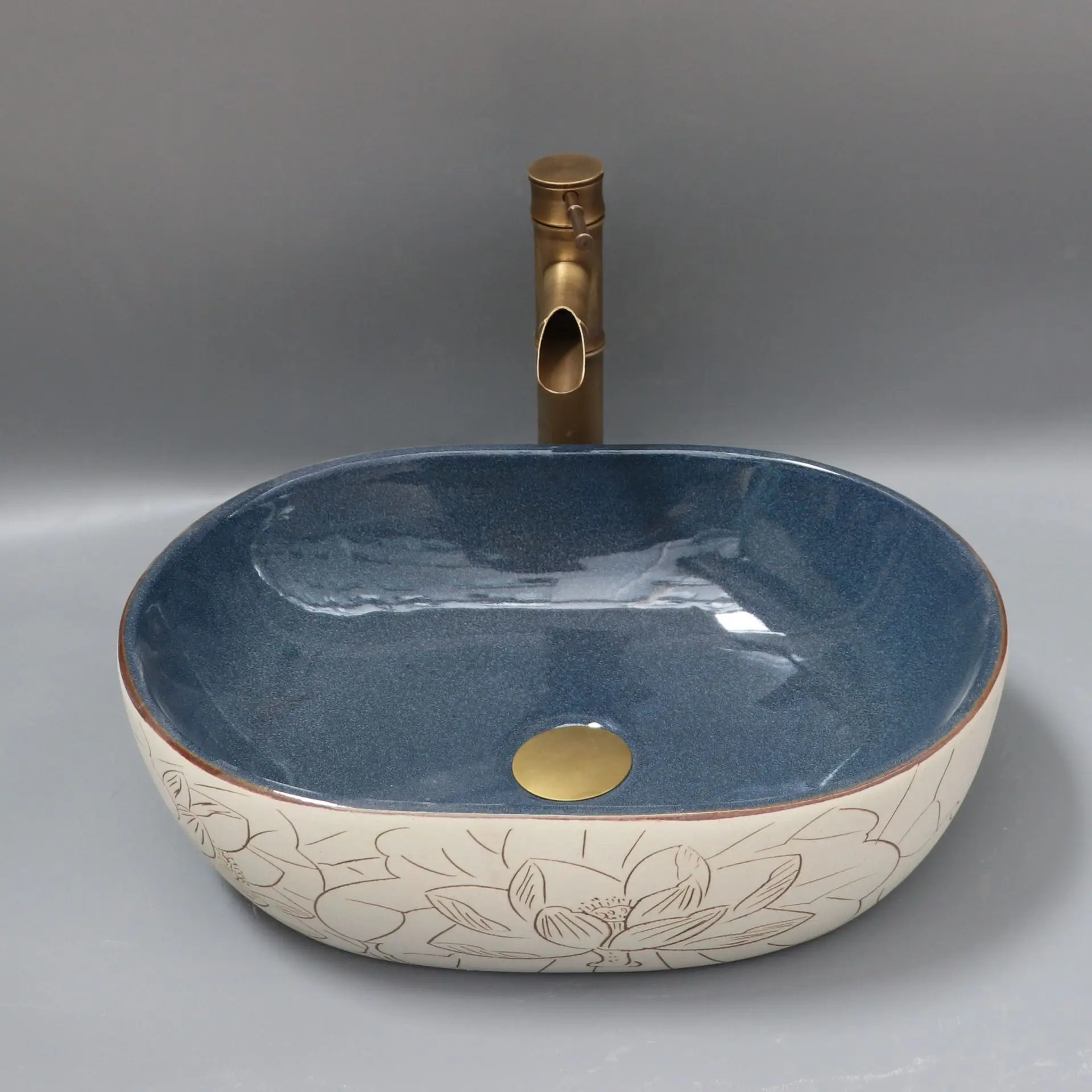 Retro countertop basin, black wash basin, square Chinese art washbasin, ceramic washbasin, basin for home use