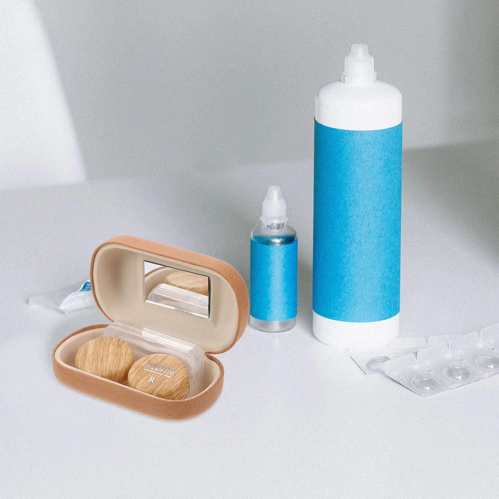 1Set High Quality Travel Lens Case with Mirror Suction Stick Leakproof Seal Compact Contacts Lens Box Eye Care Storage Container