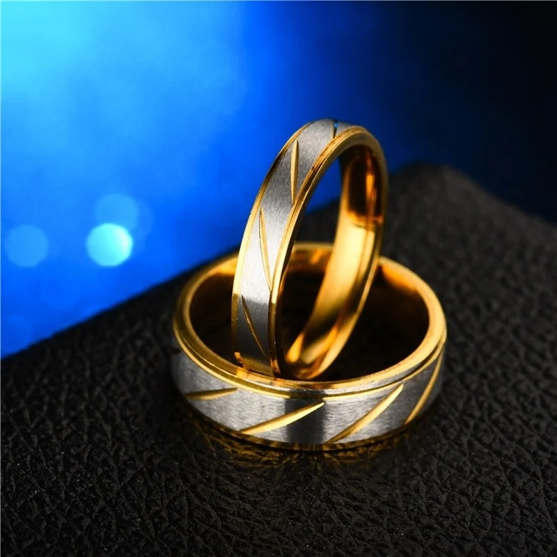 Fashion Stainless Steel Gold color Wave Pattern Couple Ring Titanium Steel Wedding Engagement Ring Promise Ring Jewelry Gift