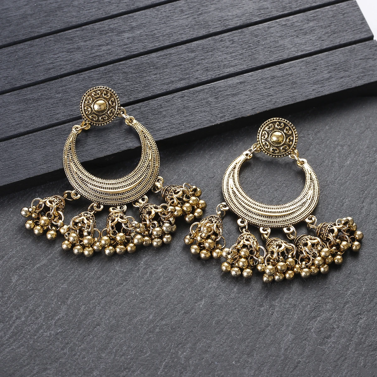 Ethnic Retro Jhumka Earrings For Women Pendientes Baroque Round Alloy Indian Earrings Jewelry Brincos